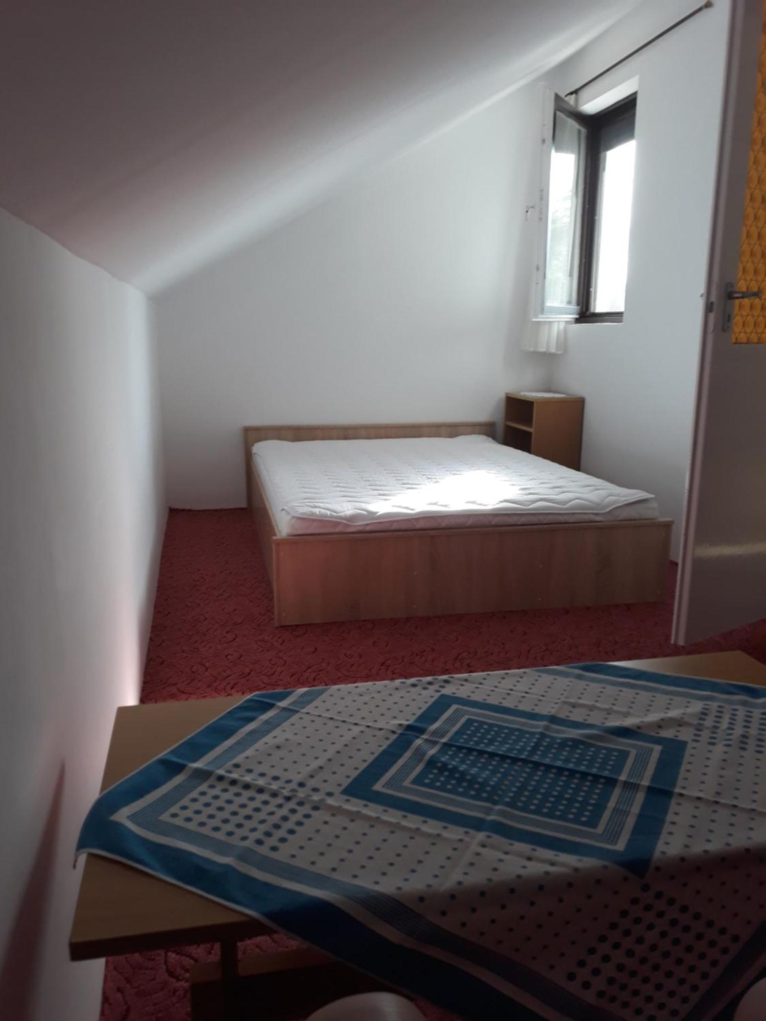 Retrovilla Balatonkenese Luaran gambar